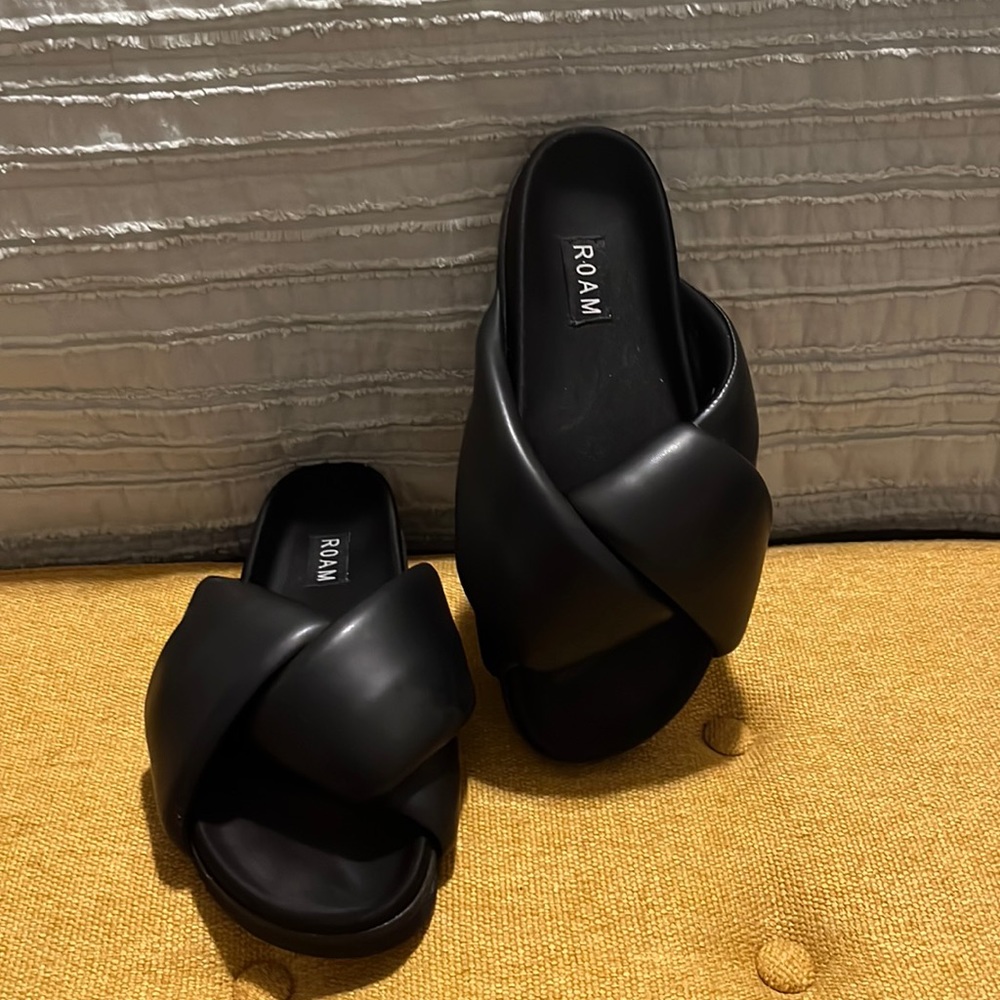 Puffy slides
